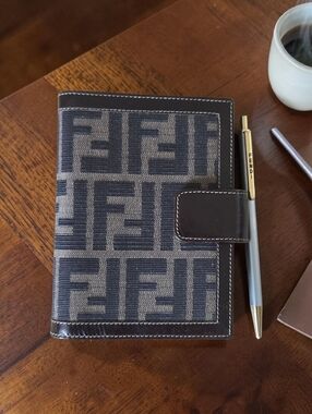 Authentic Fendi Canvas Organizer Wallet & Pen Set (Unisex)
